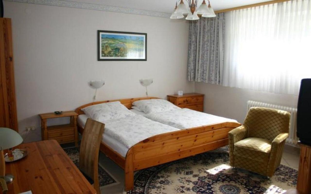 Pension Haus Zum Schlehenberg Bayreuth Esterno foto